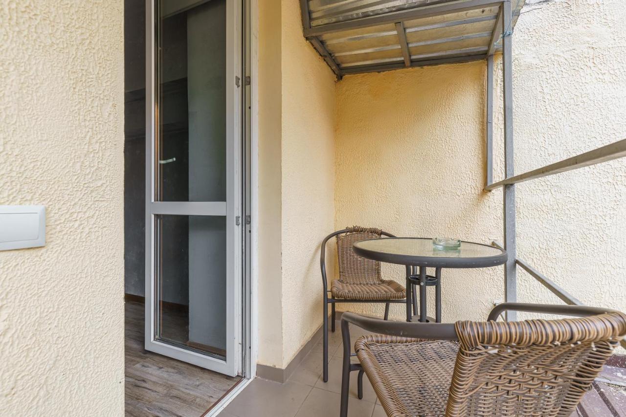 Loft On Mayakovsky 9 Odessa Exterior foto